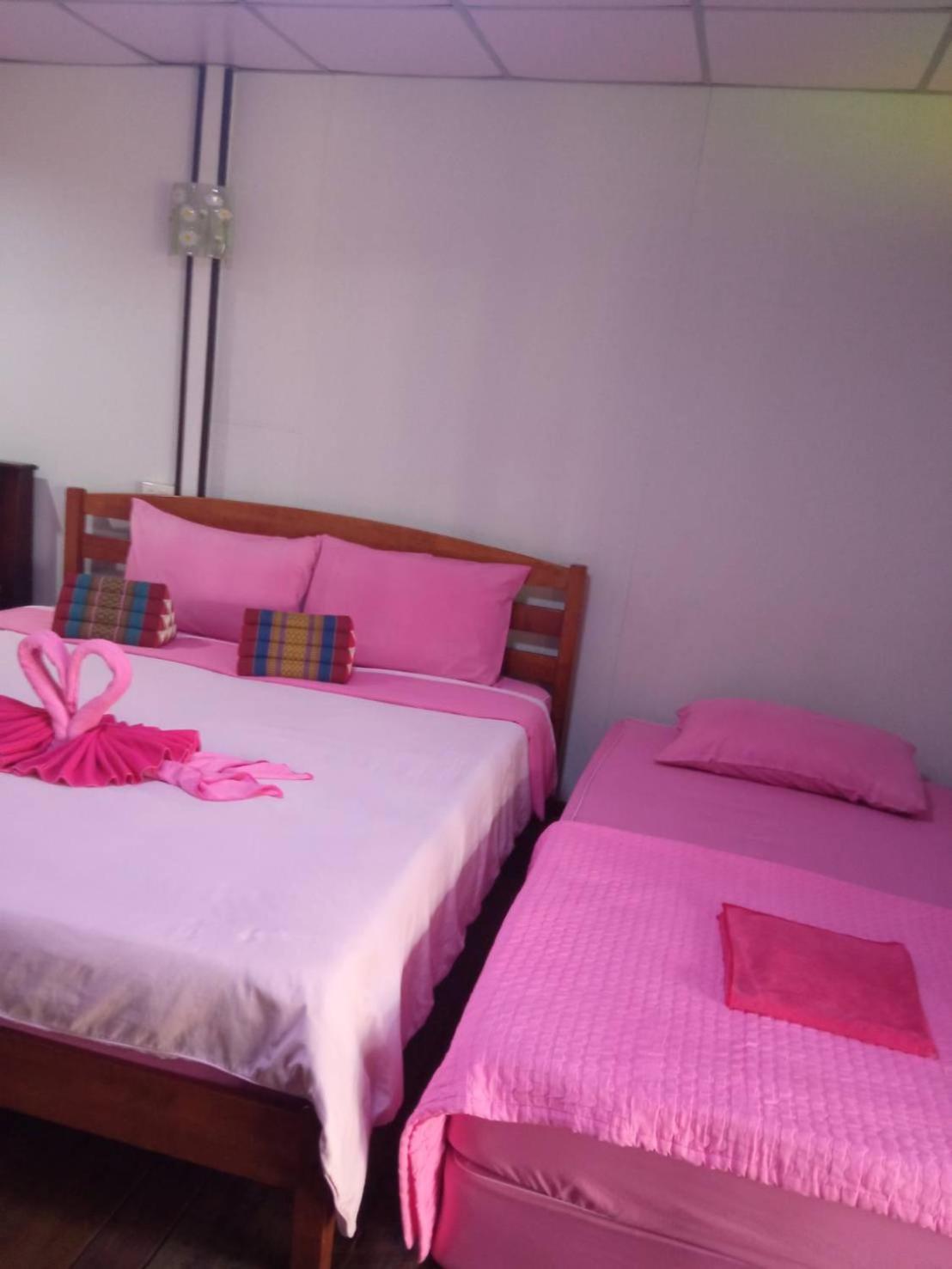 Hotel Baan Ing Suan Amphawa Zimmer foto
